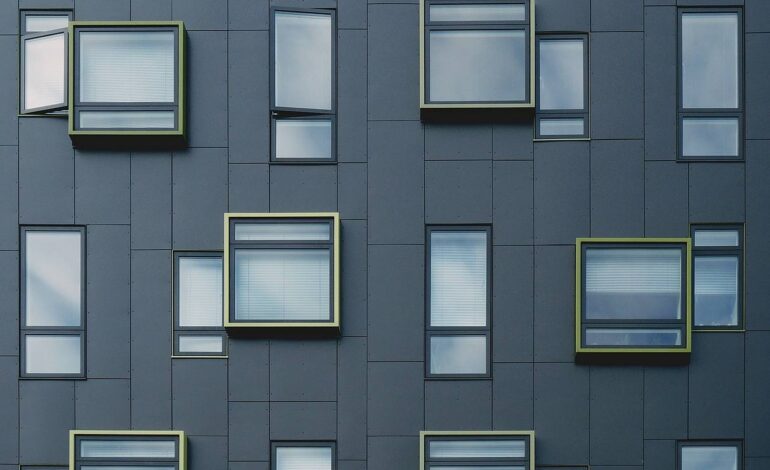 building-1245984_1280